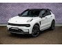 Lynk & Co 01 1.5 More | Adaptieve Cruise Control | Dodehoekdetectie | Panoramadak | Stoelverwarming | Stuurverwarming | Infinity Premium Audio Systeem| Apple Carplay/Android Auto | 360 graden Camera | 15,4 inch middendisplay | Elektrisch/Schuifkanteldak | 20 inch lichtmetalen velgen | Lederen bekleding | Elektrisch bedienbare achterklep