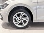 Volkswagen Polo 1.0 TSI 50 Edition 95 PK Automaat | Panoramadak | Stoelverwarming | Apple Carplay draadloos | Camera | Climate control | IQ Lights | 17" Lichtmetalen velgen | Android Auto draadloos | Navigatie | Digital cockpit pro |