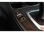 BMW 3-Serie 320i High Executive | NAP | AUTOMAAT | SPORTSTOELEN | SPORTONDERSTEL |