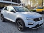 Volkswagen T-Roc 1.5 TSI 150pk Style (Trekhaak,Camera,Navi)
