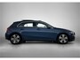 Mercedes-Benz A-klasse 180 Business Solution Luxury Panorama Schuif-Kanteldak | Parkeerpakket met achteruitrijcamera | Ledkoplampen | Sfeerverlichting | Apple CarPlay Inclusief 24 maanden MB Certified garantie voor Europa.