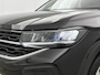 Volkswagen T-Cross 1.0 TSI Life Edition 116 PK Automaat | Paas Actie! | Fysieke voorraad | Apple Carplay draadloos | Camera | Keyless access | 17" Lichtmetalen velgen | LED koplampen | Android Auto draadloos | Parkeersensoren achter | Airco | Adpatieve cruise control | Ruiten getint |