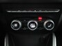 Dacia Duster 1.3 TCe Prestige | All-Seasonbanden | 360-graden Camera | Keyless | Climate Control | Blind Spot Warning | PDC Achter | Cruise Control & Snelheidsbegrenzer | Automatische Verlichting | DAB-Radio | Apple Carplay & Android Auto