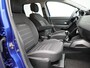 Dacia Duster 1.3 TCe Prestige | All-Seasonbanden | 360-graden Camera | Keyless | Climate Control | Blind Spot Warning | PDC Achter | Cruise Control & Snelheidsbegrenzer | Automatische Verlichting | DAB-Radio | Apple Carplay & Android Auto