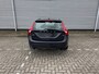 Volvo V60 1.5 T3 Momentum,Automaat,Navigatie,Xenon vol onderhoud+ nwe Distributie!