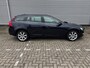 Volvo V60 1.5 T3 Momentum,Automaat,Navigatie,Xenon vol onderhoud+ nwe Distributie!