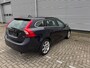 Volvo V60 1.5 T3 Momentum,Automaat,Navigatie,Xenon vol onderhoud+ nwe Distributie!