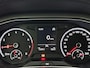 Volkswagen T-Roc 1.0 TSI Style 110 PK | handgeschakeld | Cruise Control Adaptief | Airco | Bluetooth | Parkeersensoren voor en achter |