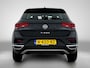 Volkswagen T-Roc 1.0 TSI Style 110 PK | handgeschakeld | Cruise Control Adaptief | Airco | Bluetooth | Parkeersensoren voor en achter |