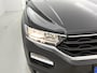 Volkswagen T-Roc 1.0 TSI Style 110 PK | handgeschakeld | Cruise Control Adaptief | Airco | Bluetooth | Parkeersensoren voor en achter |