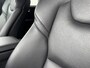 Volvo V60 2.0 B5 Inscription | Trekhaak | Achteruitrijcamera | LED Koplampen Adaptief | Harman Kardon Audio | Verwarmde Voorruit | BLIS | Alarm | Lederen Bekleding | Elektrisch Verstelbare Voorstoelen