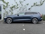 Volvo V60 2.0 B5 Inscription | Trekhaak | Achteruitrijcamera | LED Koplampen Adaptief | Harman Kardon Audio | Verwarmde Voorruit | BLIS | Alarm | Lederen Bekleding | Elektrisch Verstelbare Voorstoelen