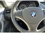 BMW X1 sDrive18i Executive AUT. | navigatie | panoramadak | sportstoelen | xenon verlichting | lichtmetalen velgen 18 inch
