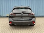 Peugeot 308 SW 1.6 Plug-in Hybrid 195 GT Alcantara bekleding | Elektrisch verstelb. bestuurdersstoel met geheugen | Massage stoelen | Standkachel | Elektrische achterklep | Adeptieve cruise control