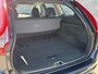 Volvo XC60 2.0 T5 FWD Momentum | Trekhaak | BLIS | Cruise Control Adaptief | Bi-Xenon | Zitverhogers | Achteruitrijcamera | Parkeersensoren | Navigatie