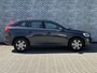 Volvo XC60 2.0 T5 FWD Momentum | Trekhaak | BLIS | Cruise Control Adaptief | Bi-Xenon | Zitverhogers | Achteruitrijcamera | Parkeersensoren | Navigatie