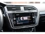Volkswagen Tiguan 2.0 TSI 4Motion R-Line Pano / Memory / Trekhaak