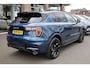 Lynk & Co 01 1.5 6.6Kwh BLACKLINE+SMOKE! STUURVERWARMING ZWARTE-HEMEL ROLHOES MY23 360-CAMERA PANO/SCHUIF INFINITY DAB NAVI CARPLAY STOELVERWARMING ELEK.ACHTERKLEP 20"LMV