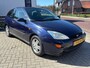 Ford Focus 1.6-16V Trend |automaat |airco | lange apk | koopje !
