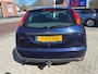 Ford Focus 1.6-16V Trend |automaat |airco | lange apk | koopje !