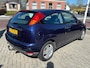 Ford Focus 1.6-16V Trend |automaat |airco | lange apk | koopje !