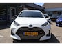 Toyota Yaris 1.5 HYBRID GR-SPORT NL-AUTO 1E EIG. DODEHOEK DETECTIE KEYLESS LED STOELVERW. DAB LED CLIMA LM-VELGEN