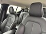 Volvo XC40 1.5 T4 Recharge R-Design Expression | Plug-in Hybrid (PHEV) | Trekhaak | Stoelverwarming | Achteruitrijcamera | Parkeersensoren | Keyless Entry | Navigatie