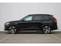 Volvo XC90 T8 Recharge AWD R-Design | 1e Eigenaar | Adaptive Cruise & Pilot Assist | Park Assist Voor & Achter incl. Camera | Nappa Leder incl. Massage | Stoel & Stuurverwarming | Voorruitverwarming | Parkeerverwarming | Panoramisch Schuif-/kanteldak | Power & Memory Seats | 22" Velgen |