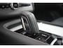Volvo XC90 T8 Recharge AWD R-Design | 1e Eigenaar | Adaptive Cruise & Pilot Assist | Park Assist Voor & Achter incl. Camera | Nappa Leder incl. Massage | Stoel & Stuurverwarming | Voorruitverwarming | Parkeerverwarming | Panoramisch Schuif-/kanteldak | Power & Memory Seats | 22" Velgen |