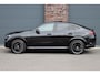 Mercedes-Benz GLC Coupe 300e 4MATIC AMG Line | Distronic | Panoramadak | Trekhaak | Digital Light | Verwarmd Stuurwiel | Dodehoekassistent | Leder | Surround Camera | Nightpakket |