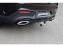 Mercedes-Benz GLC Coupe 300e 4MATIC AMG Line | Distronic | Panoramadak | Trekhaak | Digital Light | Verwarmd Stuurwiel | Dodehoekassistent | Leder | Surround Camera | Nightpakket |