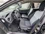 Toyota Yaris 1.5 Hybrid Design CRUISE CLIMA NAVI LICHTMETALEN VELGEN