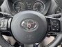 Toyota Yaris 1.5 Hybrid Design CRUISE CLIMA NAVI LICHTMETALEN VELGEN