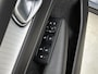 Volvo XC40 1.5 T3 Momentum Pro | TREKHAAK | NAVIGATIE | KLIMAATREGELING | CRUISE CONTROL | PARKEERSENSOREN