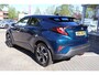 Toyota C-HR / C-HR+ 1.8 HYBRID STYLE STOELVERWARMING AD-CRUISE KEYLESS CAMERA PARK-SENSOREN LM-VELGEN
