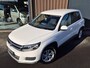 Volkswagen Tiguan 1.4 TSI Easyline 122pk | Navi | Trekhaak | DB-ketting v.v. | Nette auto