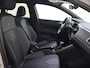 Volkswagen Polo R-Line Edition | 'App-Connect' draadloze smartphone integratie | Achterlichten LED | Afstandscontrolesysteem (Front Assist)