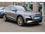 Audi Q4 e-tron 50 quattro S-Line edition 77 kWh TREKHAAK-ELEC. LEER CAMERA DAB CARPLAY COCKPITVIEW NAVI 21"LMV-GOLD ZWARTE-HEMEL 2xPDC ENZ!