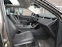 Land Rover Range Rover Evoque 1.5 P300e AWD Autobiography | Panoramadak | Elektrisch verstelbare stoelen | Stoel en stuurverwarming | Elektrisch te openen kofferbak | Head up display | Keyless entry en start | Trekhaak