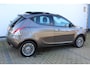Lancia Ypsilon 0.9 TwinAir Platinum | Incl. 12 maanden Garantie | Panorama dak | Parkeersensoren V+A | Cruise controle | Climate controle | Lederen bekleding | Automatisch inparkeren | Origineel NL Auto | NAP |