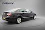 Volkswagen Passat Sedan 2.0 TDI Comfortline - Clima, leer, Stoelverwarming, Trekhaak