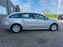 Peugeot 508 SW 1.6 Vti Blue Lease in automaat met trekhaak en parkeersensoren en navigatie en bluetooth telefoon en airco