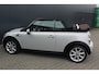 MINI Cooper Mini Cabrio 1.6 Highgate | incl. 12 maanden garantie Cruise control | Stoelverwarming | Climate control | Navigatie | Bluetooth | Lichtmetalen velgen | Airco