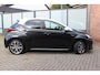 Toyota Yaris 1.5 Hybrid Executive Bi Tone, Leer, Camera, Carplay, Adaptieve Cruise, 17inch