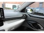 Toyota Yaris 1.5 Hybrid Executive Bi Tone, Leer, Camera, Carplay, Adaptieve Cruise, 17inch
