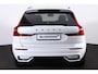 Volvo XC60 Recharge T6 AWD Plus Dark - LONG RANGE - Panorama/schuifdak - IntelliSafe Assist - Harman/Kardon audio - Adaptieve LED koplampen - Parkeercamera achter - Verwarmde voorstoelen, stuur & achterbank - Parkeersensoren voor & achter - Elektr. bedienb. voorstoelen met geheugen - Draadloze tel. lader - Standkachel - Extra getint glas - 21' LMV