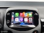 Toyota Aygo 1.0 VVT-i x-play Bi-tone Carplay Camera Lichtmetaal 5 Deurs