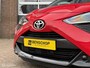 Toyota Aygo 1.0 VVT-i x-play Bi-tone Carplay Camera Lichtmetaal 5 Deurs
