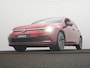 Volkswagen Golf Style Automaat - Navigatie - Camera - Trekhaak - LED - Camera - Sfeerverlichting - Ergo-Active bestuurdersstoel