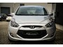 Hyundai ix20 1.6i GO! | Cruise | Clima | Navi | PDC met camera | Metalic | Elektr. ramen |